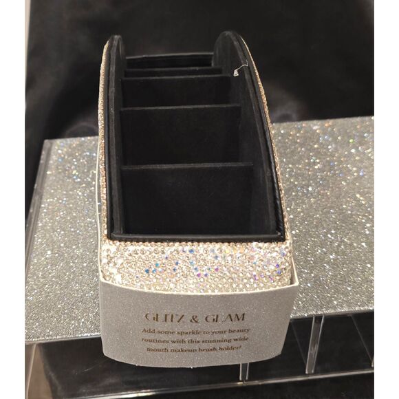 Glitz & Glam Rhinestone Bling Makeup Brush Holder - Picture 9 of 9